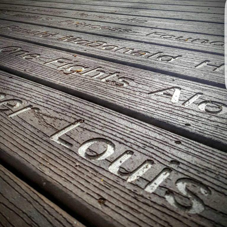 Wood engraving — RedArt CNC Pro